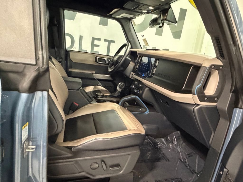 Used 2023 Gray Ford Wildtrak image 33