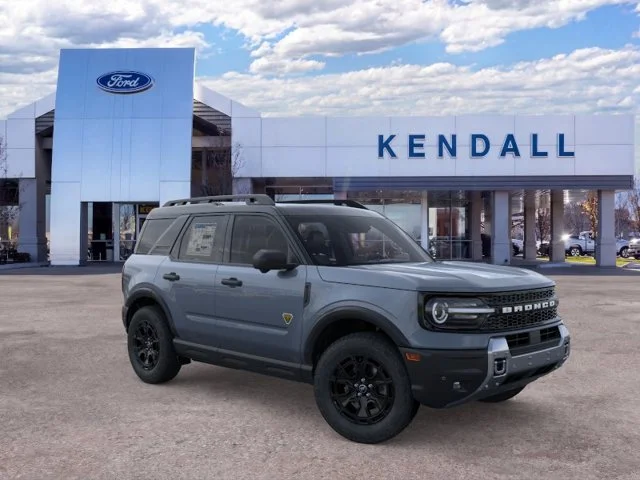 New 2026 Azure Gray Metallic Tri-Coat Ford Badlands image 7