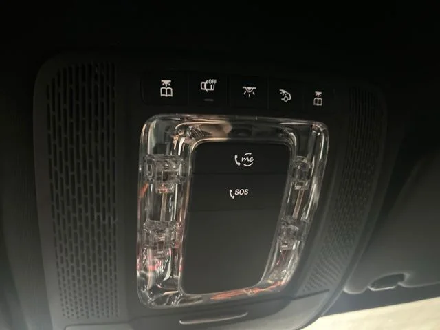 Used 2021 Polar White Mercedes-Benz GLA 250 image 17