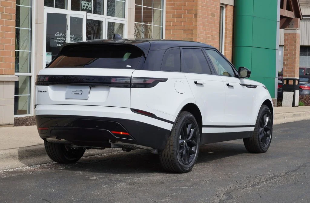 Used 2026 White Land Rover S image 6