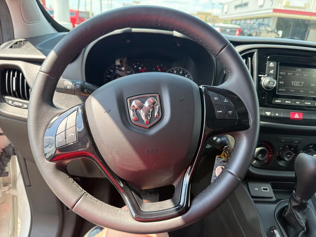 Used 2022 White Ram Base image 12