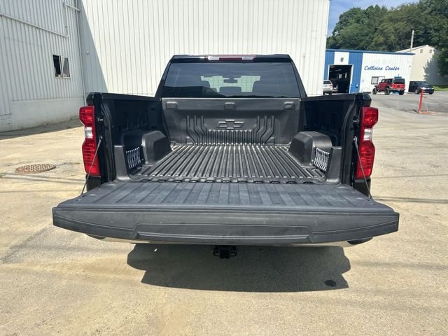 Used 2021 Black Chevrolet LT image 21