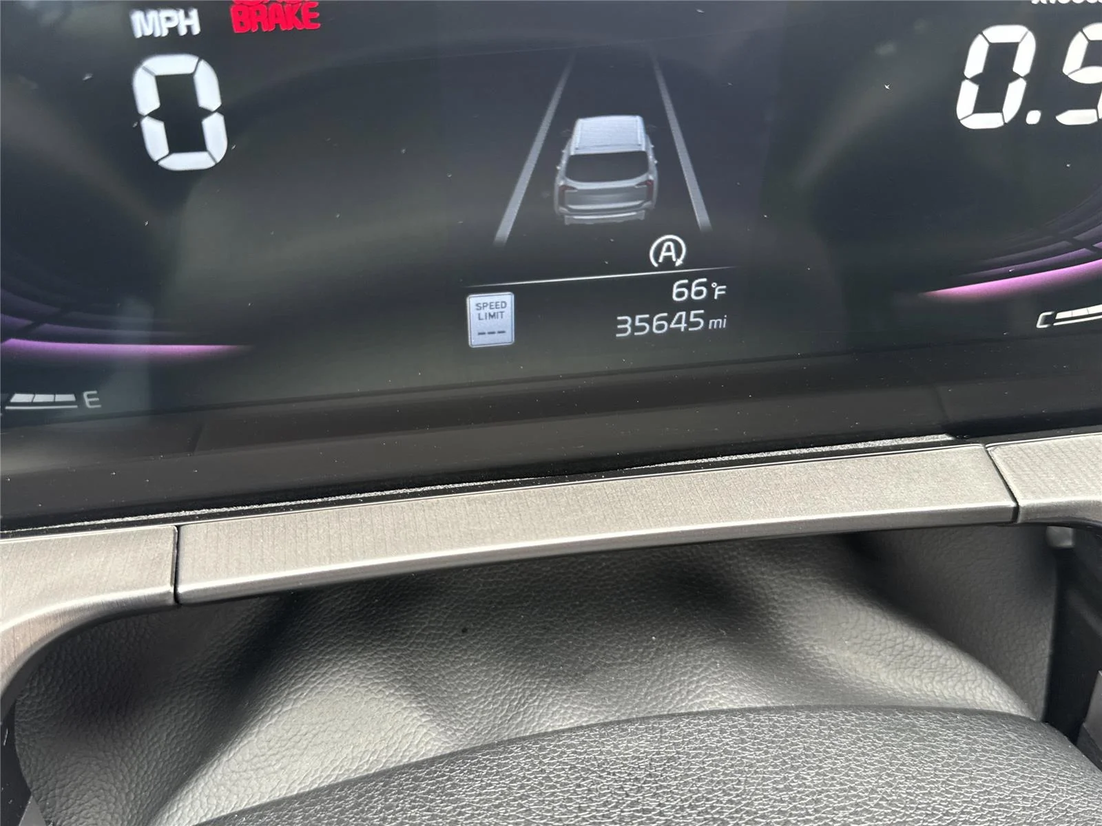 Used 2025 Glacial White Pearl Kia S image 41