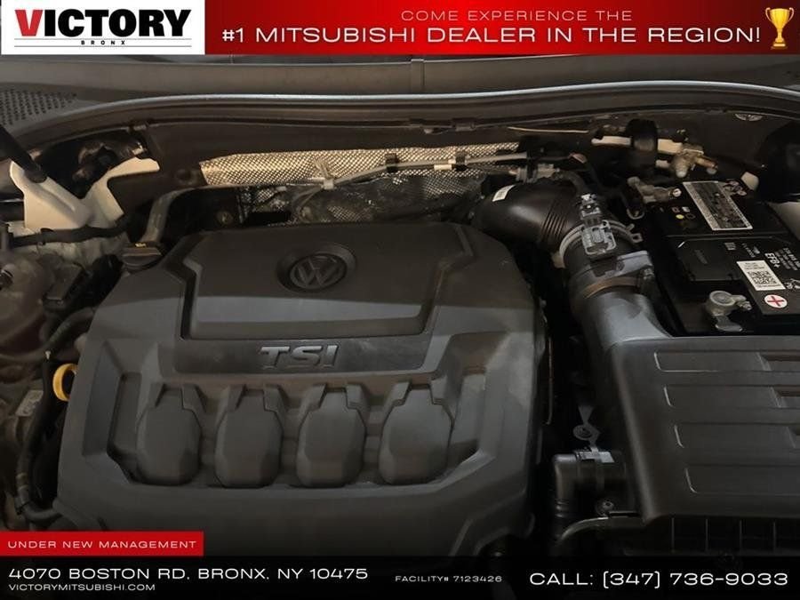 Used 2023 White Volkswagen 2.0T SE image 38