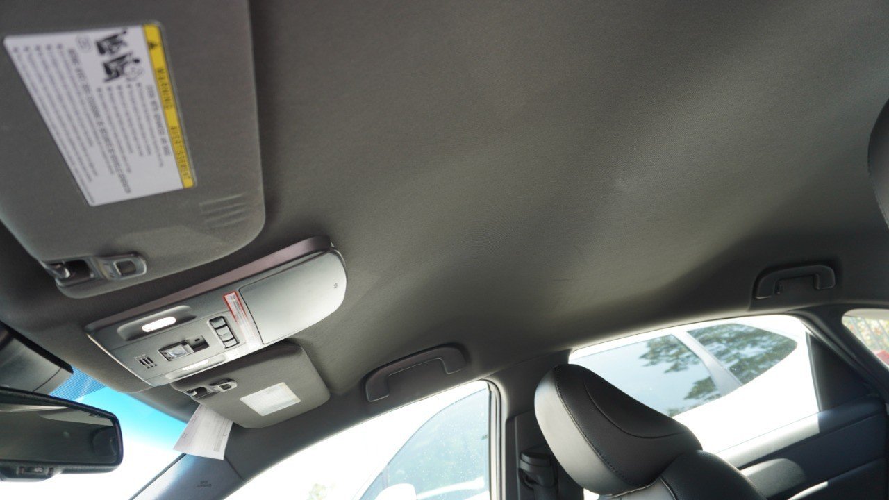Used 2022 Silver Toyota XLE image 14