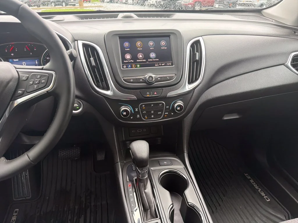 2024 Chevrolet Equinox LT - Photo 17