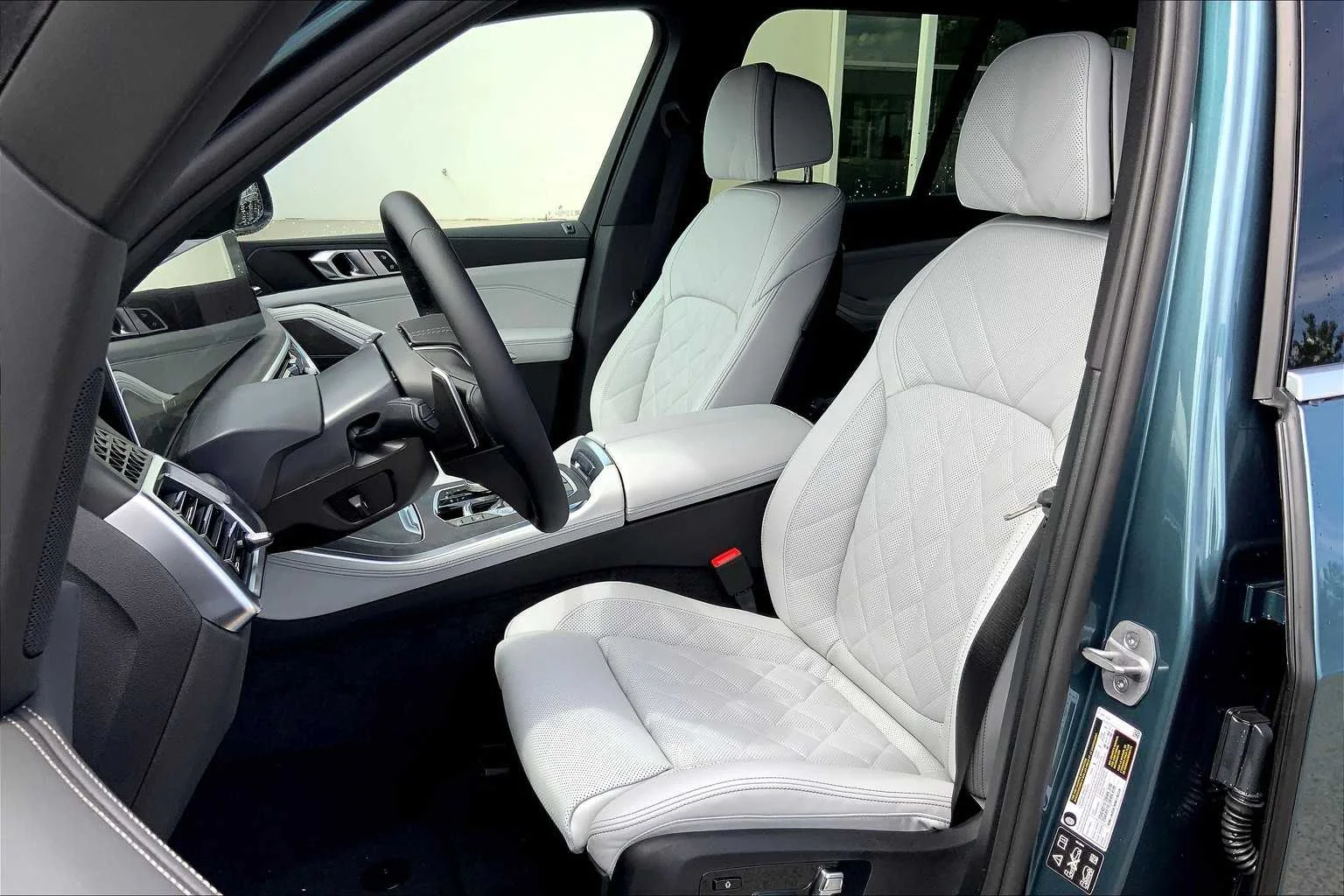New 2026 Blue Ridge Mountain Metallic BMW xDrive40i image 9