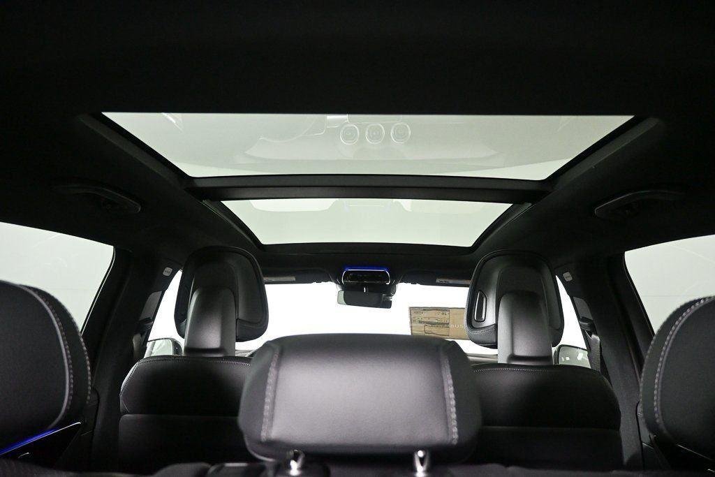 2026 Mercedes-Benz GLC Base - Photo 18