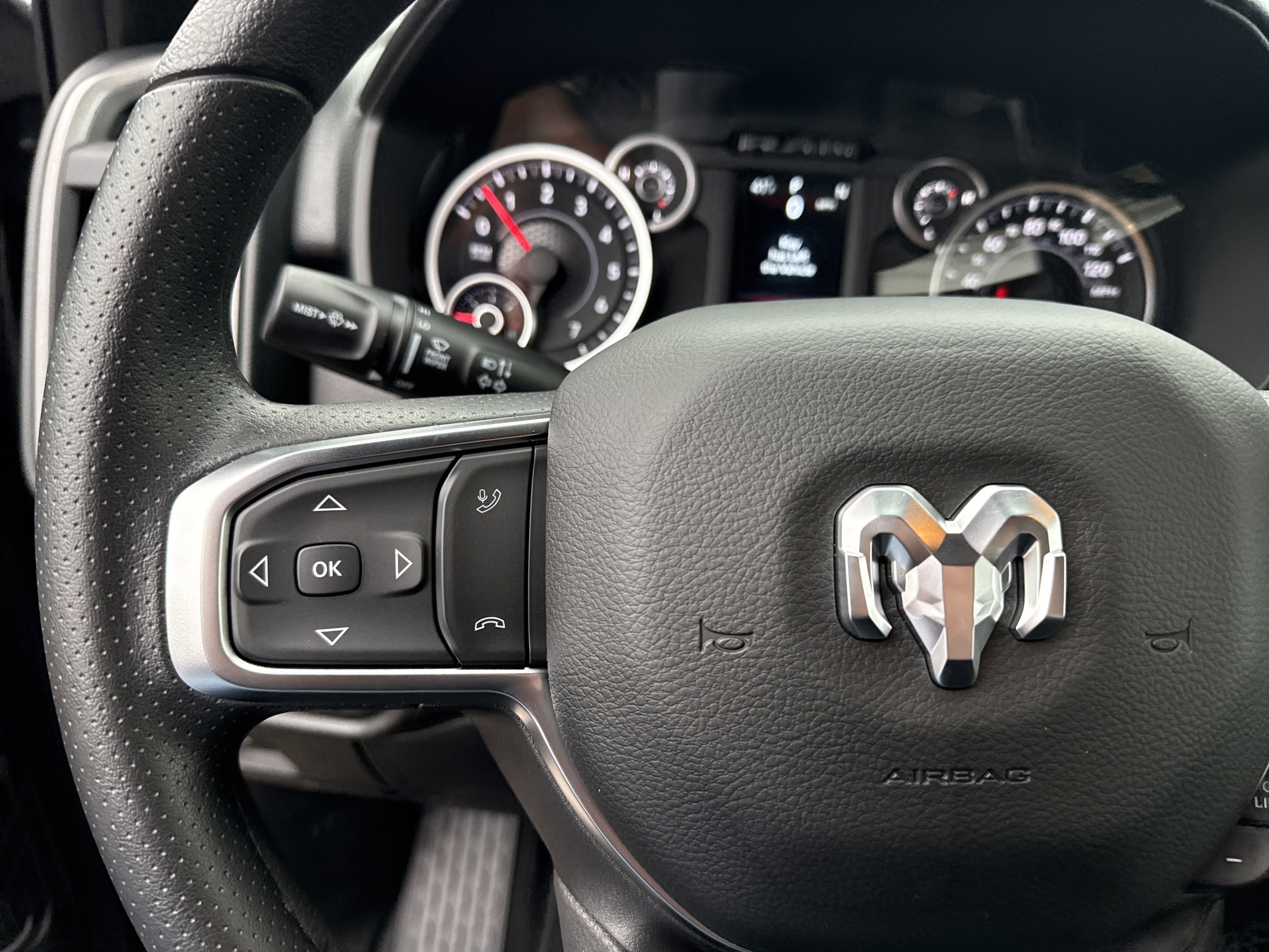 New 2026 Diamond Black Crystal Pearlcoat RAM Tradesman image 25