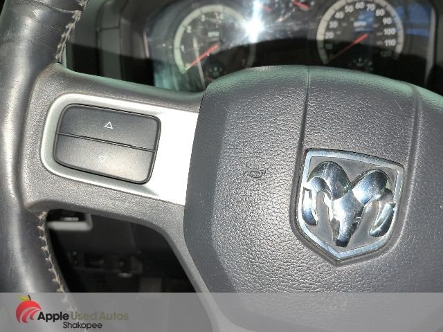 Used 2011 White Ram Sport image 17