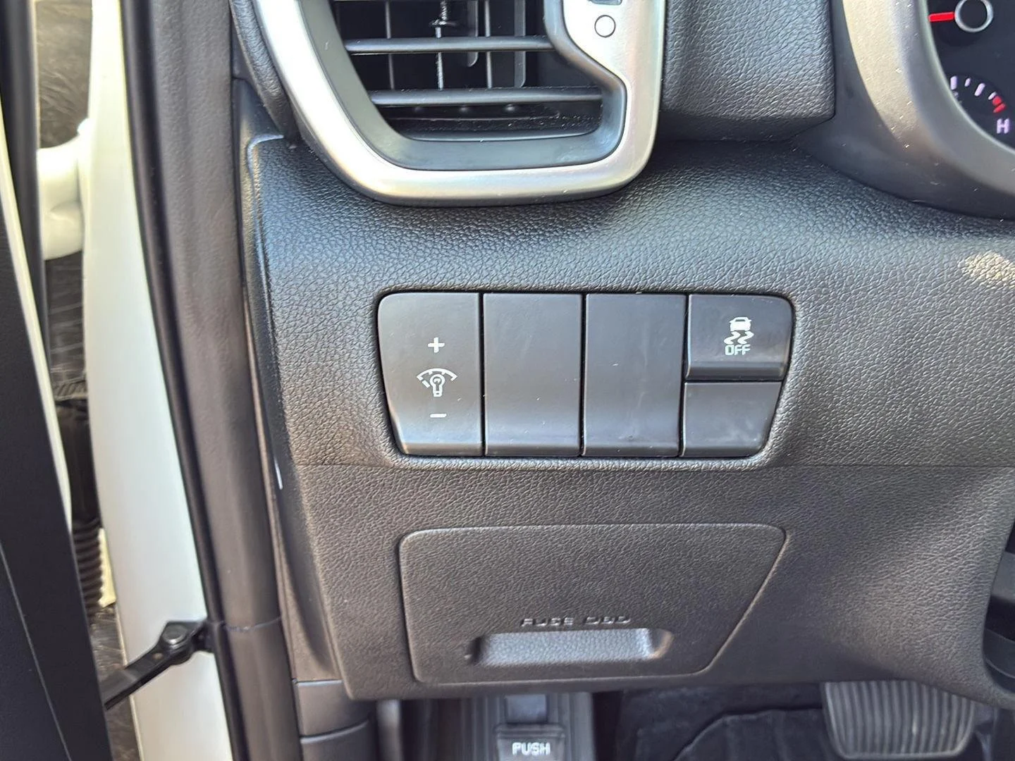 Used 2019 Clear White Kia LX image 22