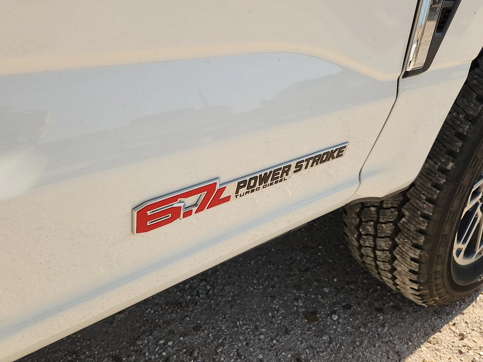 New 2026 Star White Metallic Tri-Coat Ford Platinum image 11
