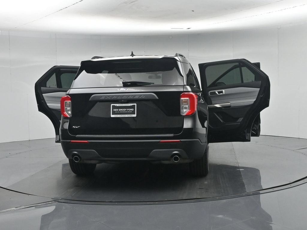 Certified Used 2023 Black Ford XLT image 41