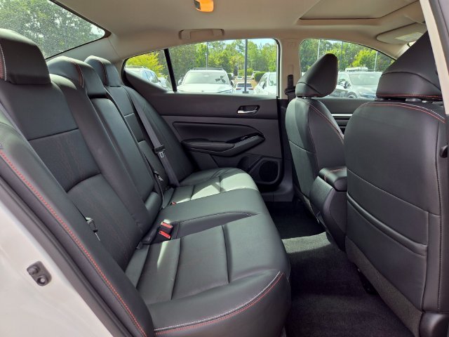 Used 2024 White Nissan 2.5 SR image 19