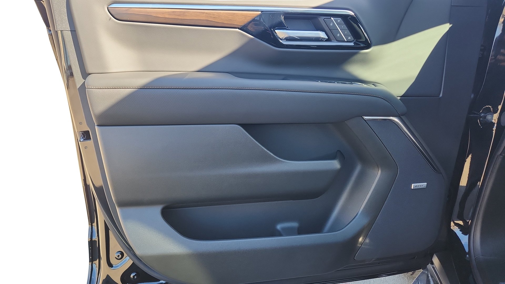 New 2026 Black Chevrolet High Country image 24