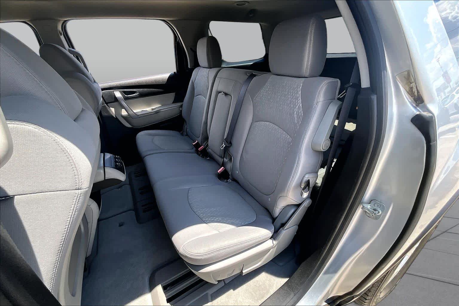 Used 2012 Quicksilver Metallic GMC SL image 20