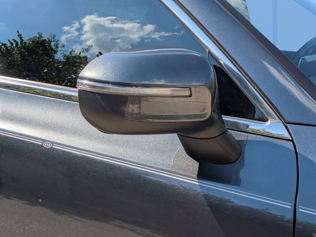 Used 2021 Gray Kia EX image 13