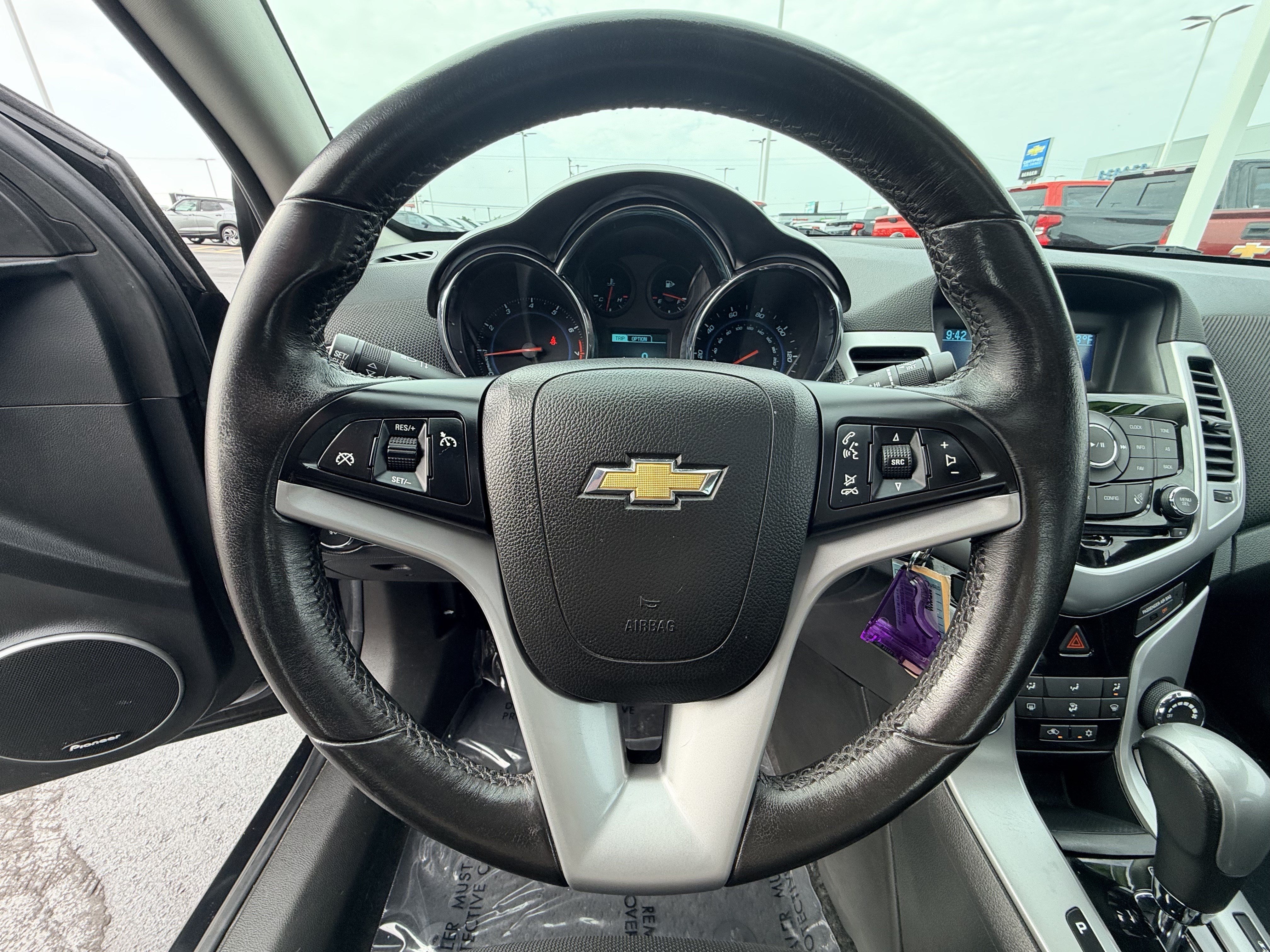 Used 2013 BLACK GRANITE METALLIC Chevrolet 1LT image 8