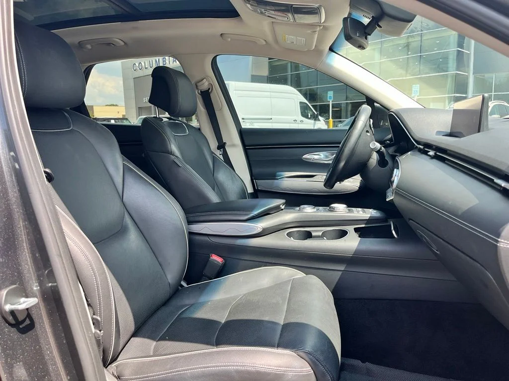 Used 2024 Gray Genesis 2.5T image 7