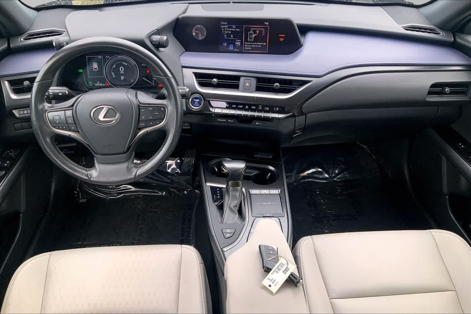 Used 2020 Silver Lining Metallic Lexus  image 15