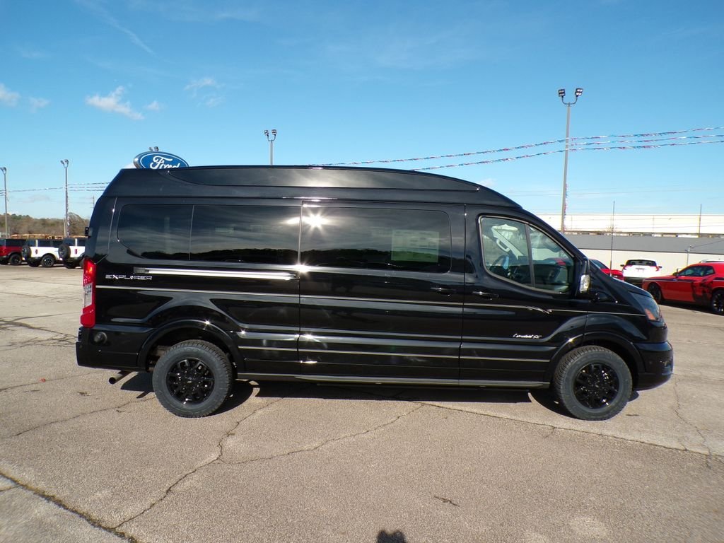 New 2026 Agate Black Metallic Ford Cargo Van image 8