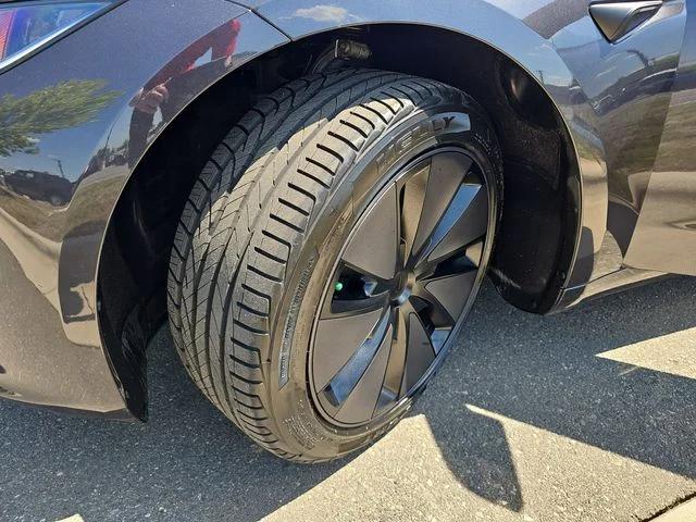 Used 2025 Gray Tesla Long Range image 31