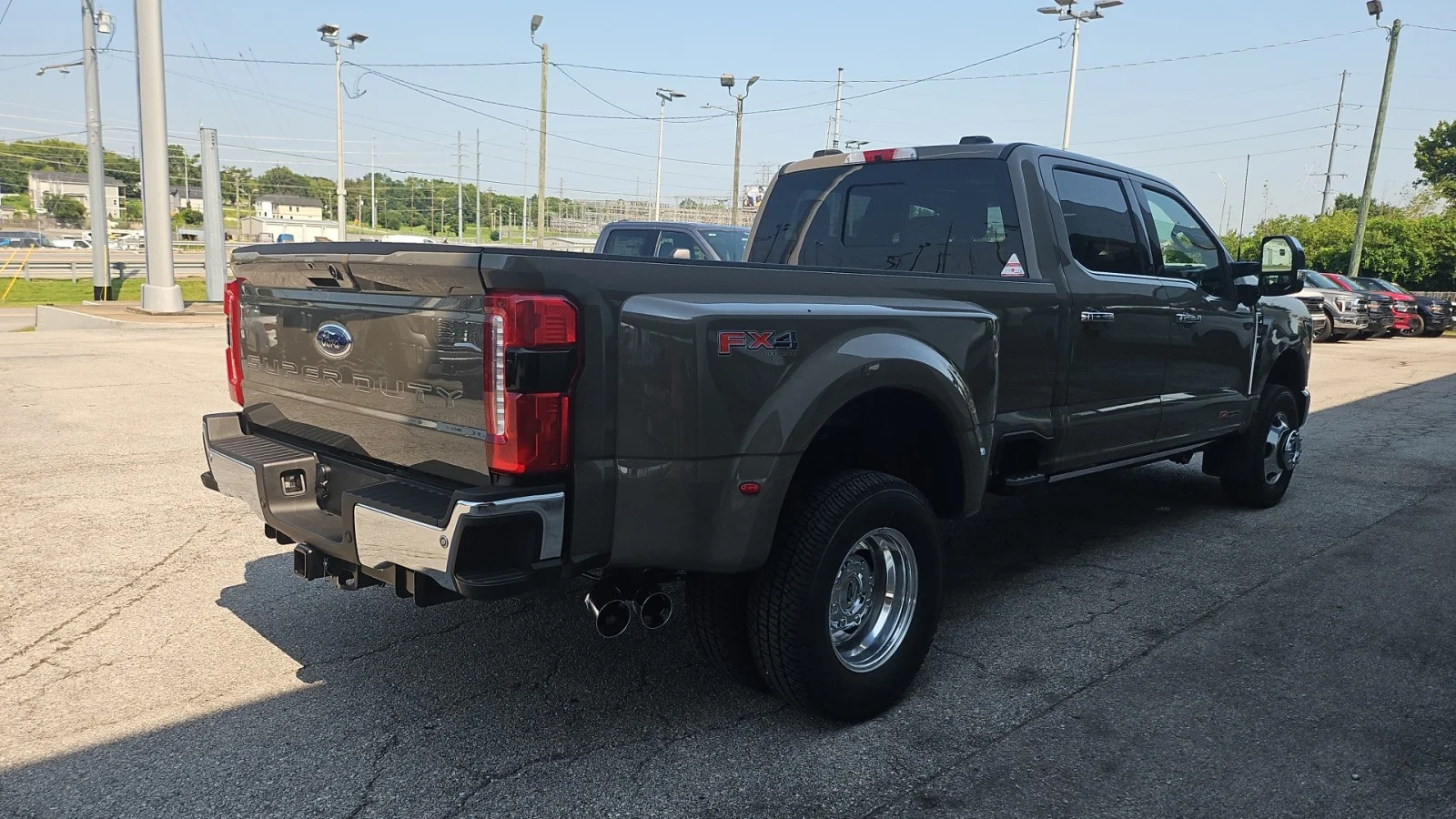 New 2026 Marsh Gray Ford Lariat 4WD image 5