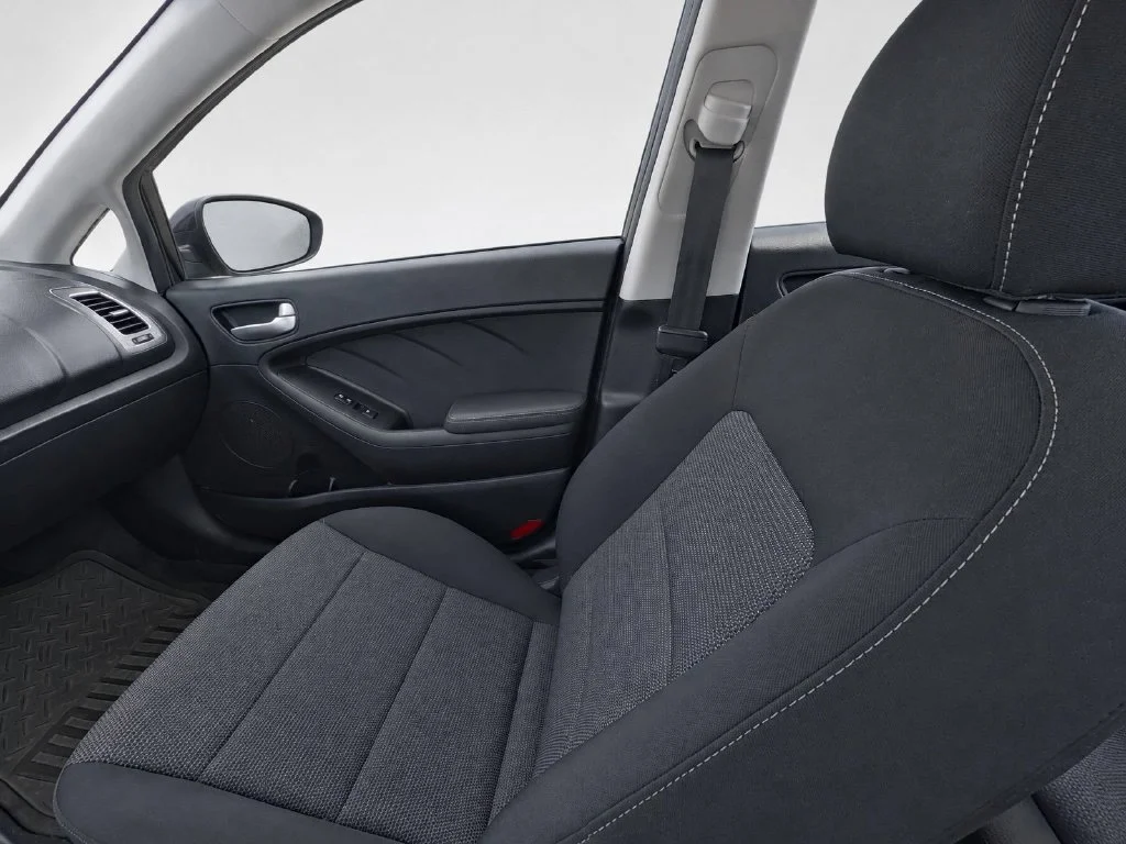 Certified Used 2018 Black Kia LX image 30