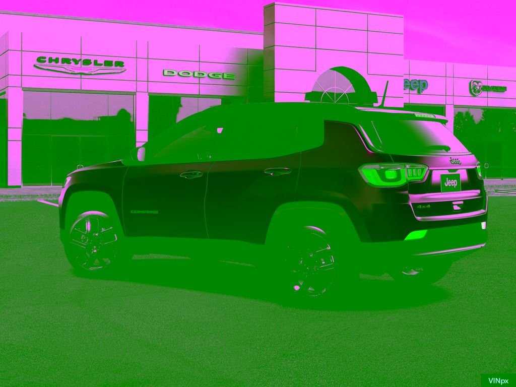 New 2026 Fathom Blue Pearl-Coat Exterior Paint Jeep Limited image 4
