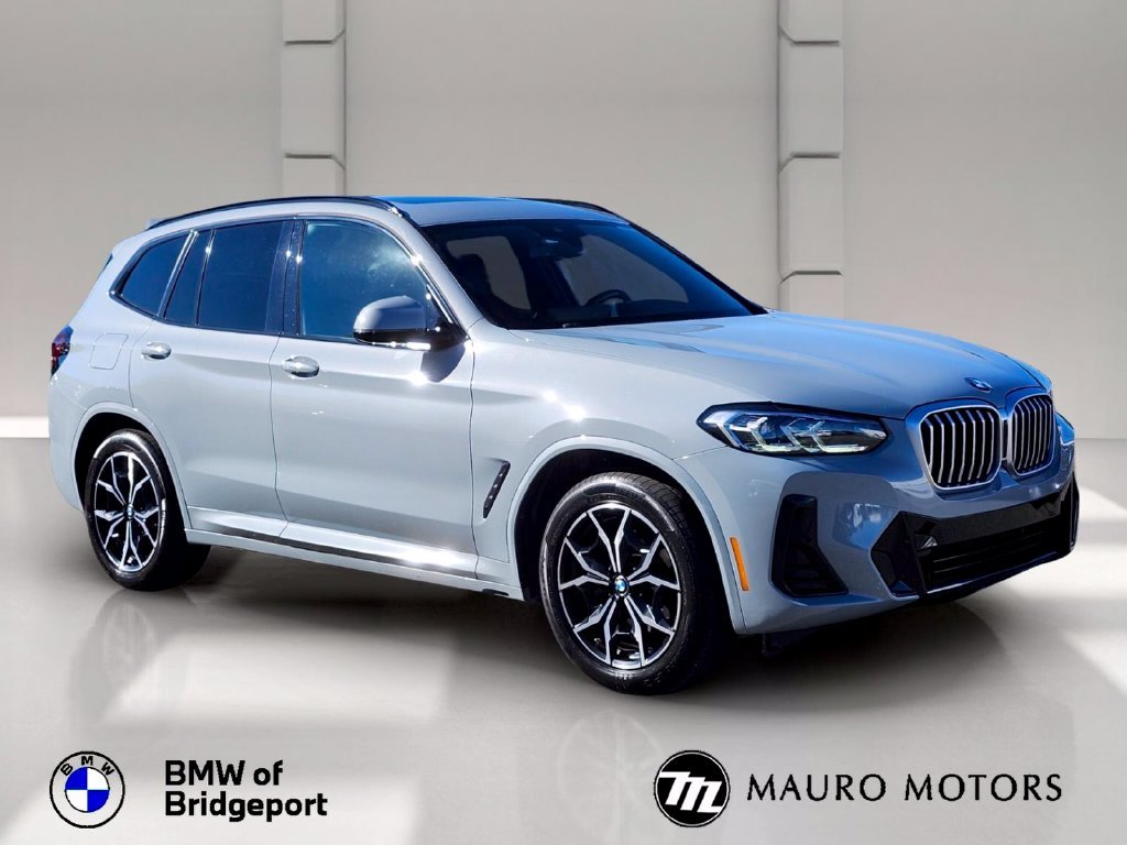 Used 2023 Gray BMW xDrive30i image 7