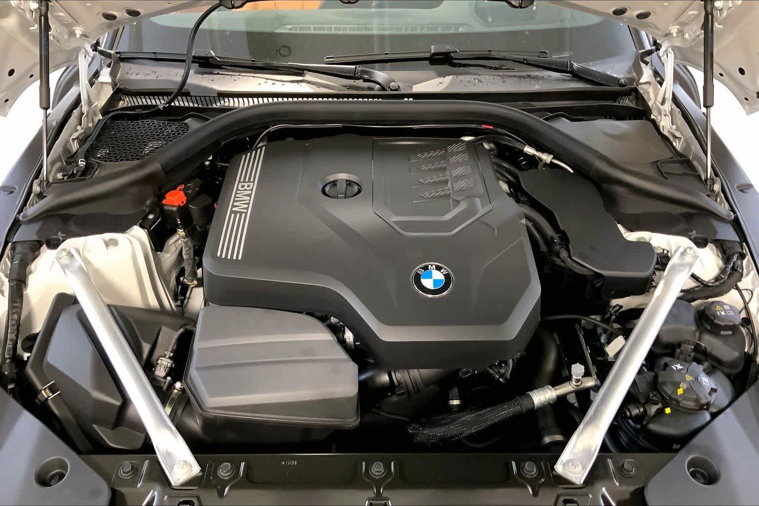 New 2026 Alpine White BMW sDrive30i image 16