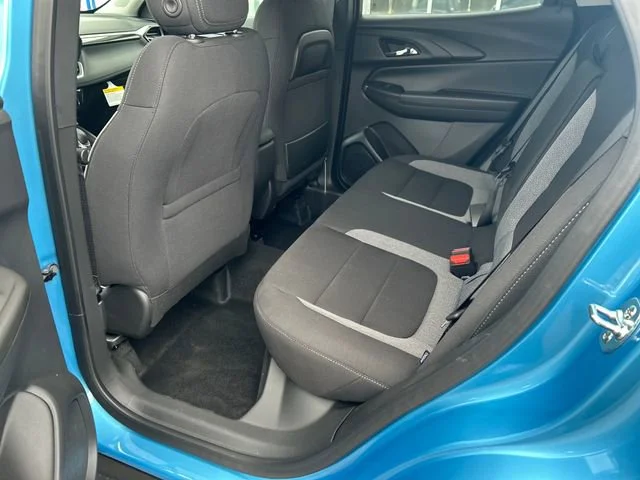 New 2026 Marina Blue Metallic Chevrolet LT image 27