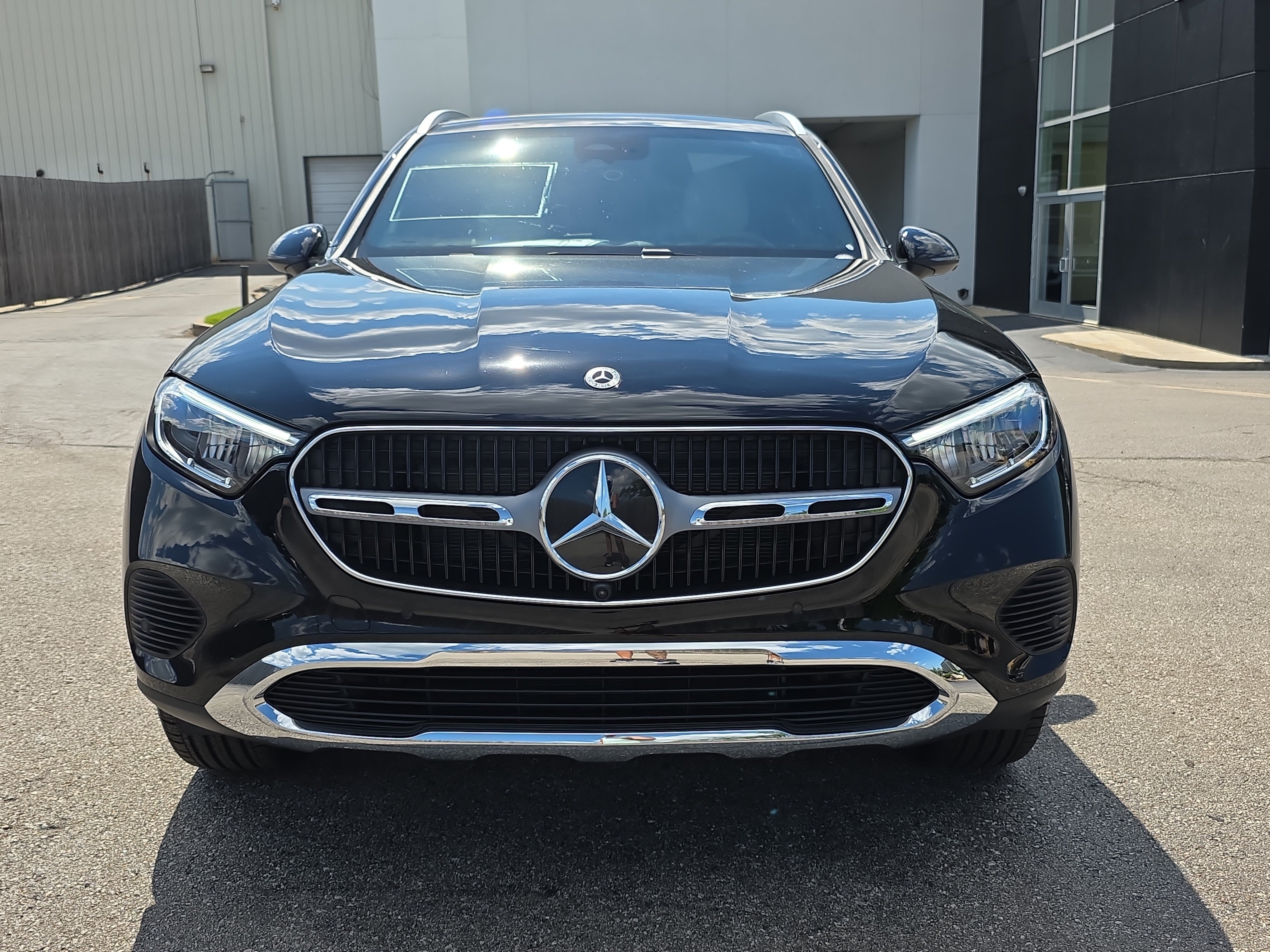 New 2026 Black Mercedes-Benz GLC 300 image 35