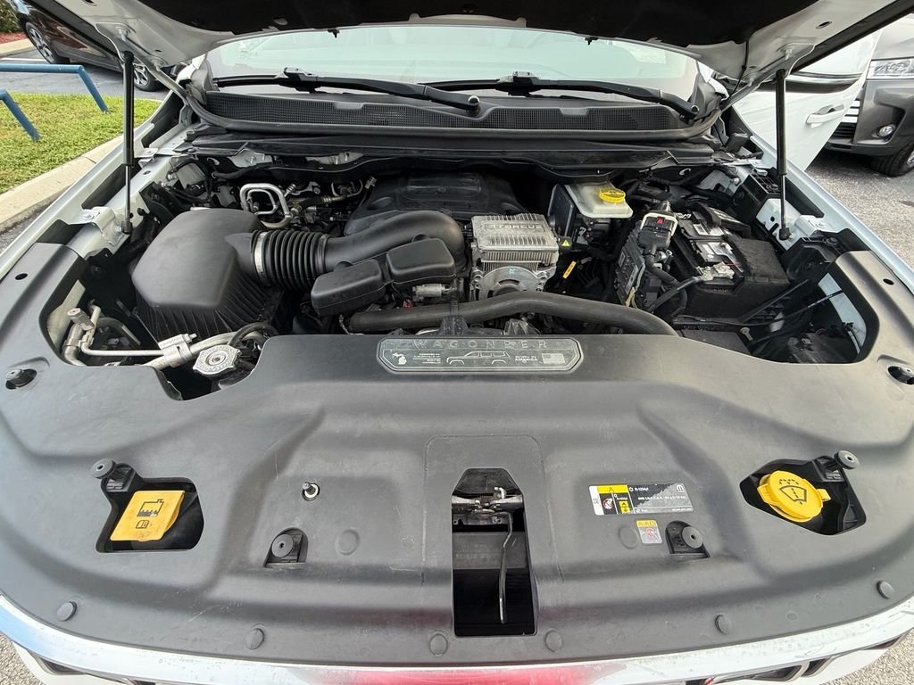 Used 2022 White Jeep Series II image 22
