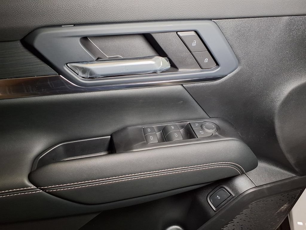 2027 GMC Terrain Elevation - Photo 16