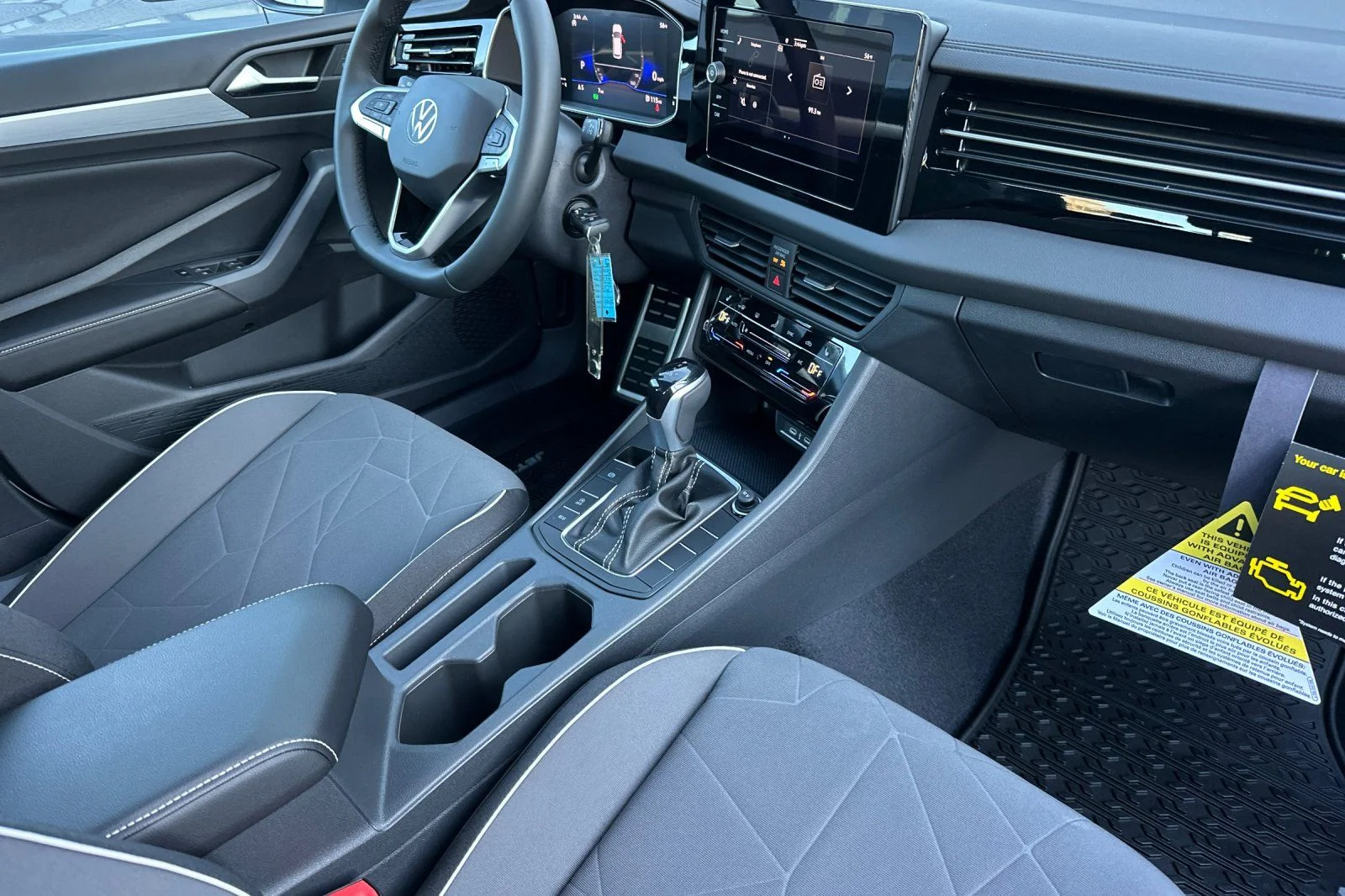 New 2026 White Volkswagen 1.5T Sport image 14