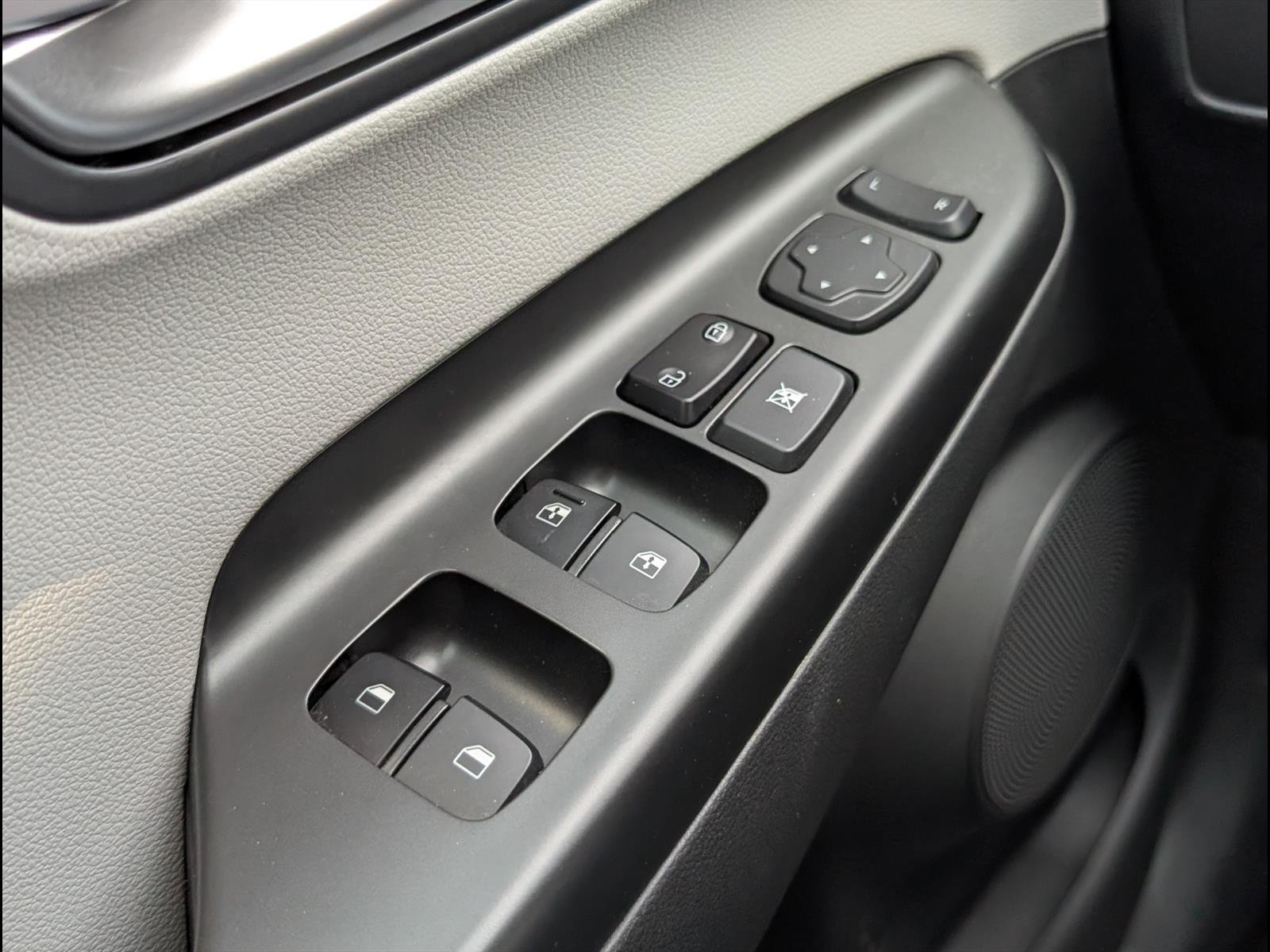 2023 Hyundai Kona SEL - Photo 21