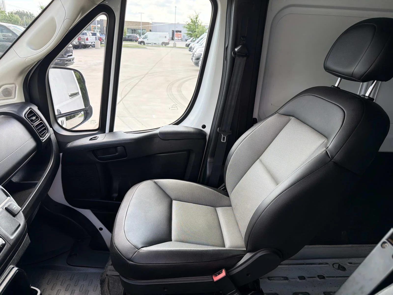 Used 2023 White Ram 2500 High Roof 159 WB image 15