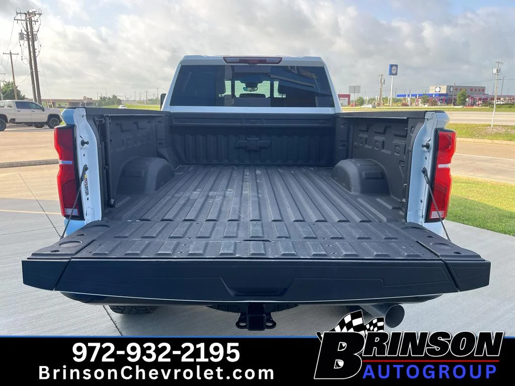 Used 2025 Summit White Chevrolet ZR2 image 11