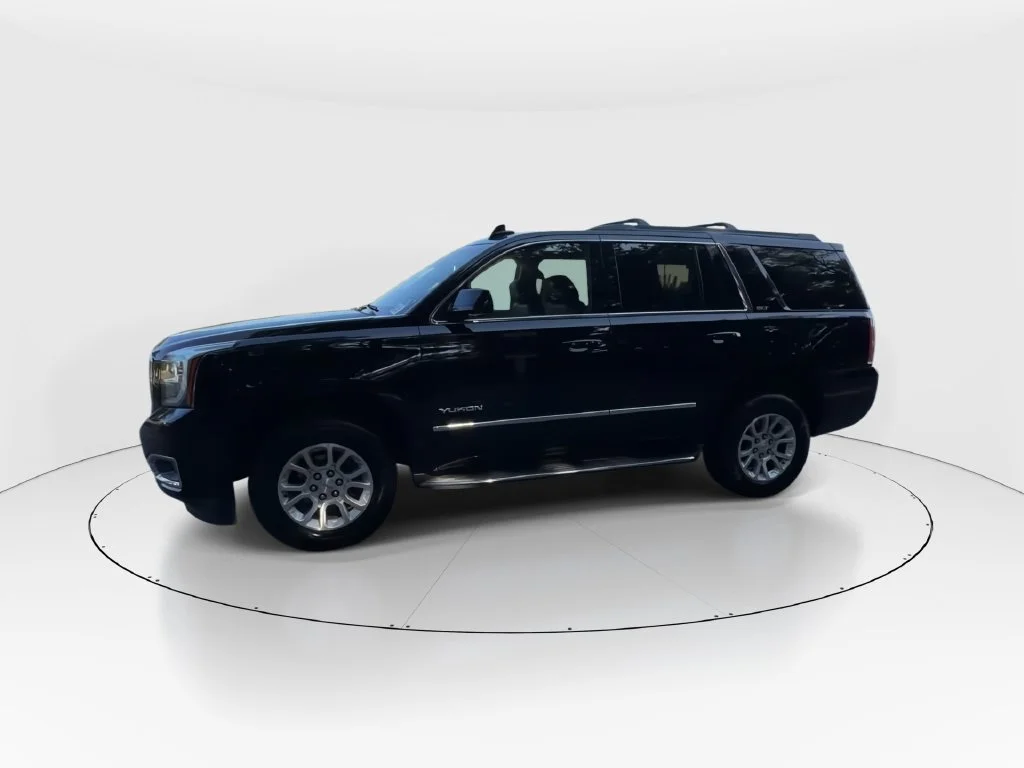 Used 2019 Black GMC SLT image 6