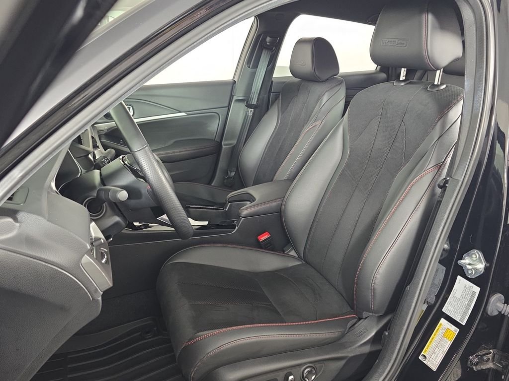 Used 2025  Acura Type S image 25