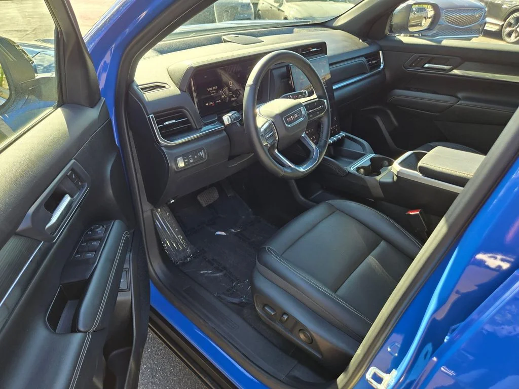 Used 2026 Rapids Metallic GMC Elevation image 19