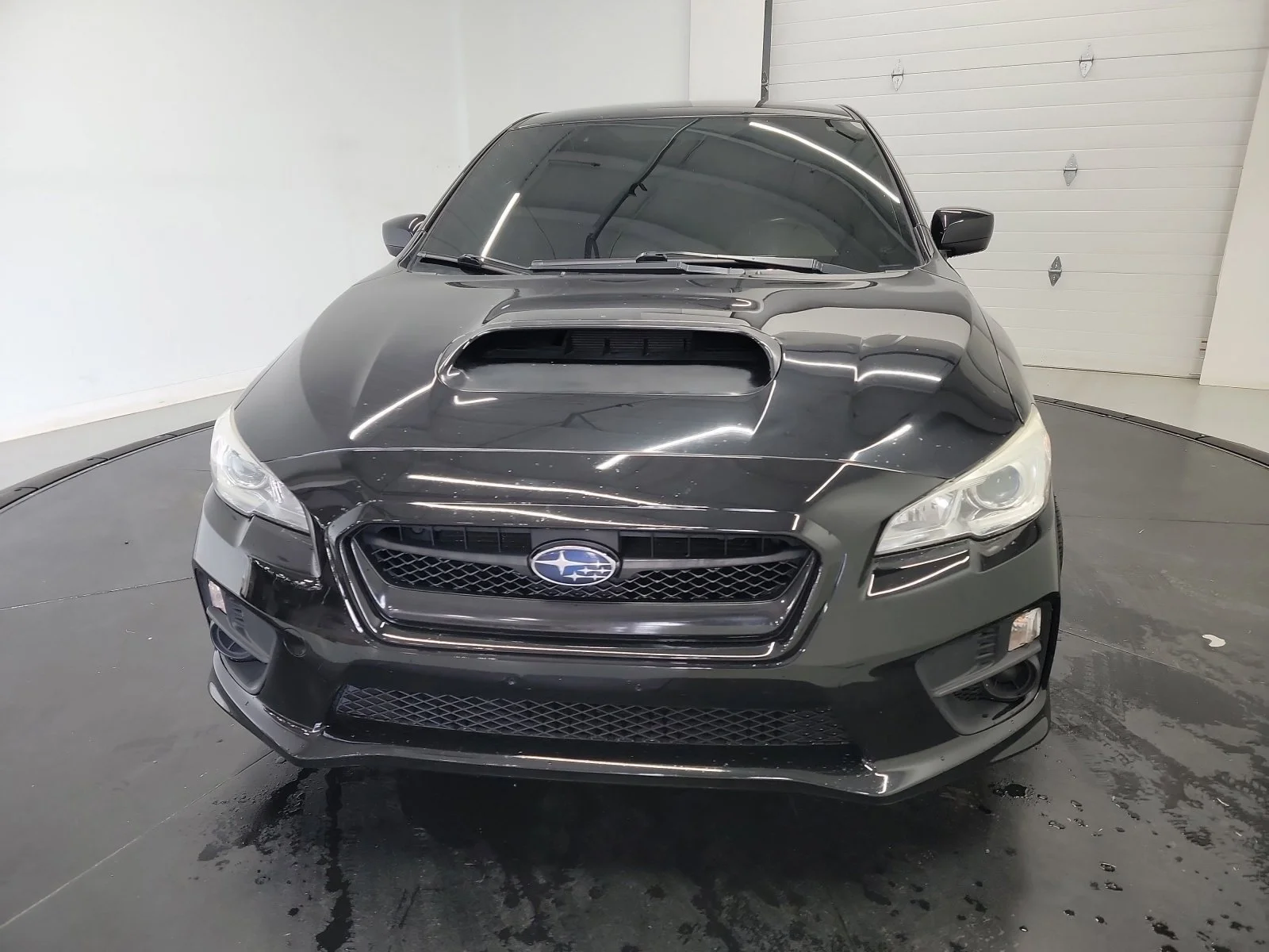 Used 2016 Crystal Black Silica Subaru Base image 2