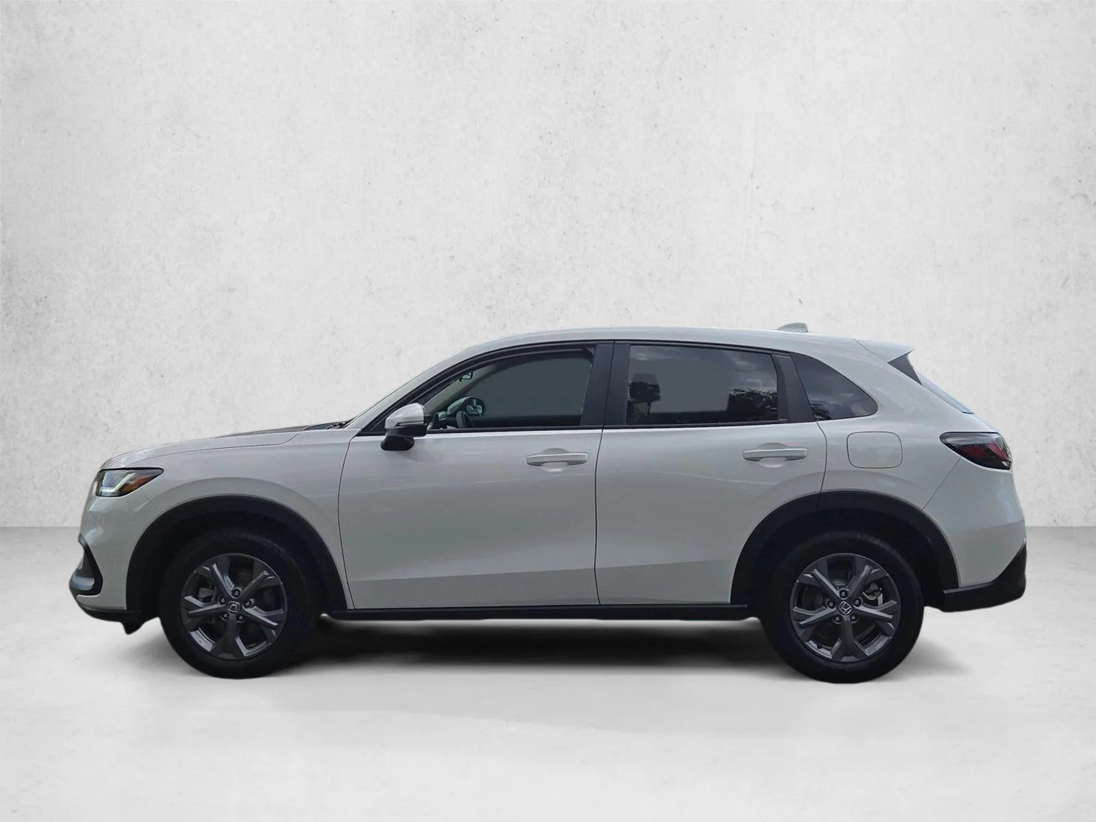 Used 2026 Platinum White Pearl Honda LX image 9