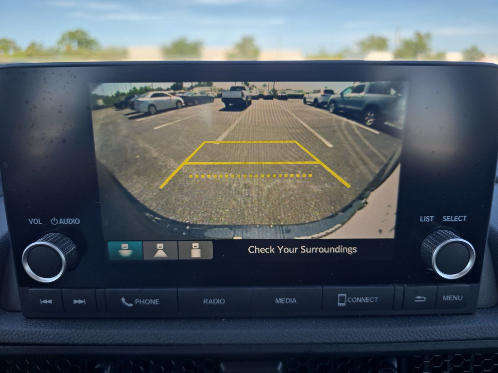 2024 Honda CR-V LX - Photo 18