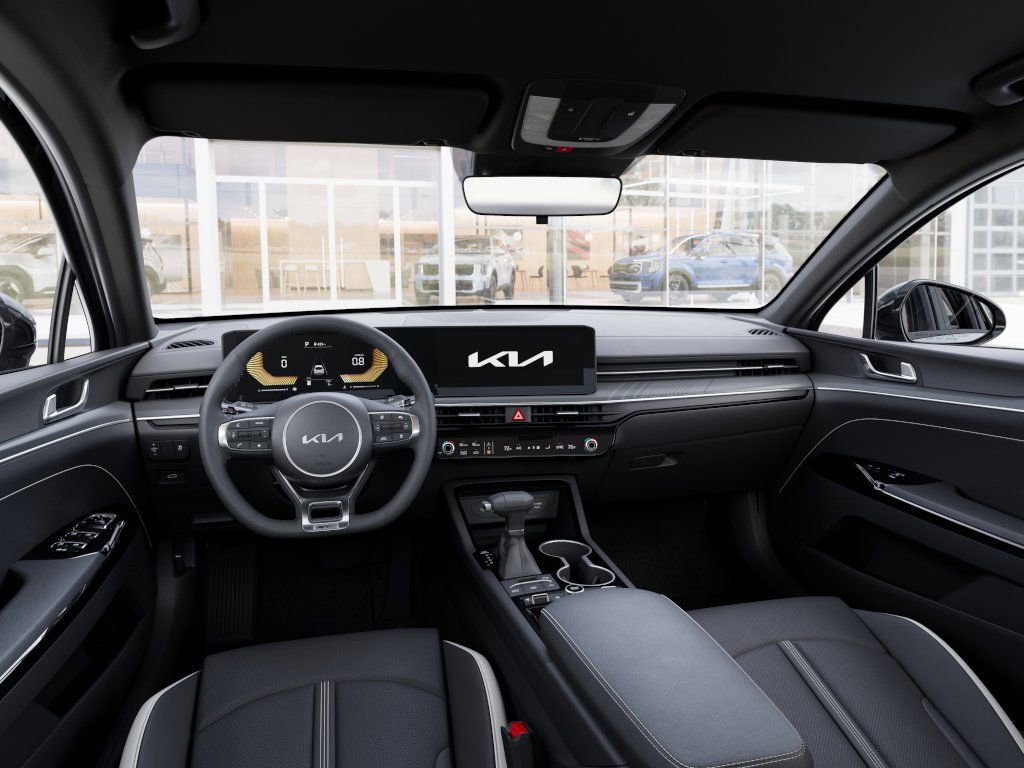 2026 Kia K5 GT-Line - Photo 14