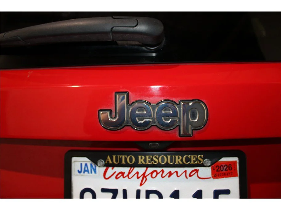 Used 2021 Colorado Red Clearcoat Jeep Jeepster image 18