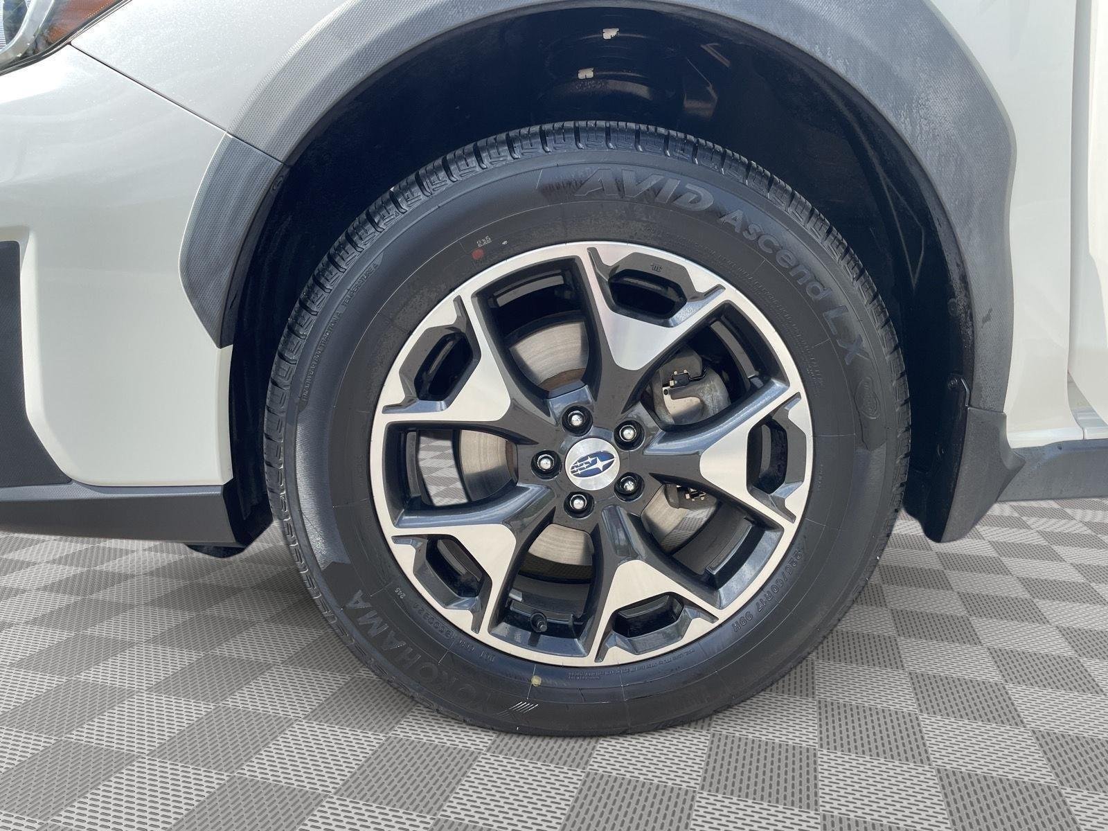 Used 2018 Crystal White Pearl Subaru Premium image 8