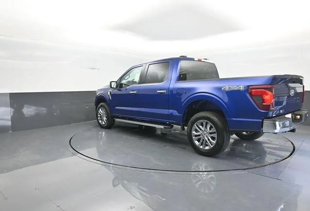New 2026 Blue Ford XLT image 6