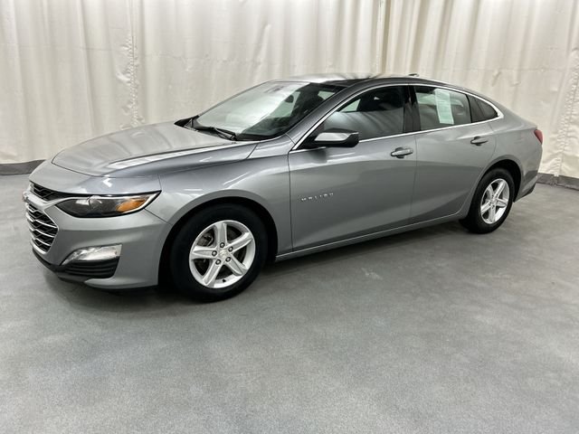 Used 2024 Chevrolet Malibu 1LT with VIN 1G1ZD5ST3RF126176 for sale in Waterbury, CT